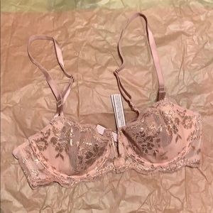 VS Dream Angels. Push-up without padding.